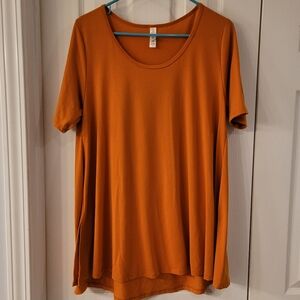 LulaRoe Women's Orange Perfect T
